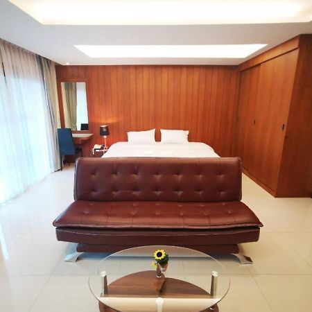 Private 111 Square Meters 2 Bedrooms City Chiangmai Csiangmaj Kültér fotó