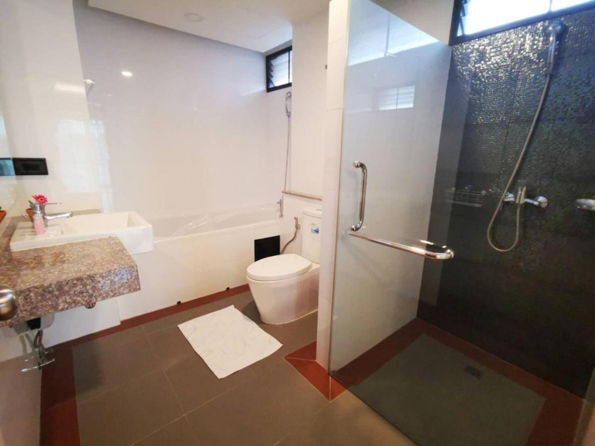 Private 111 Square Meters 2 Bedrooms City Chiangmai Csiangmaj Kültér fotó