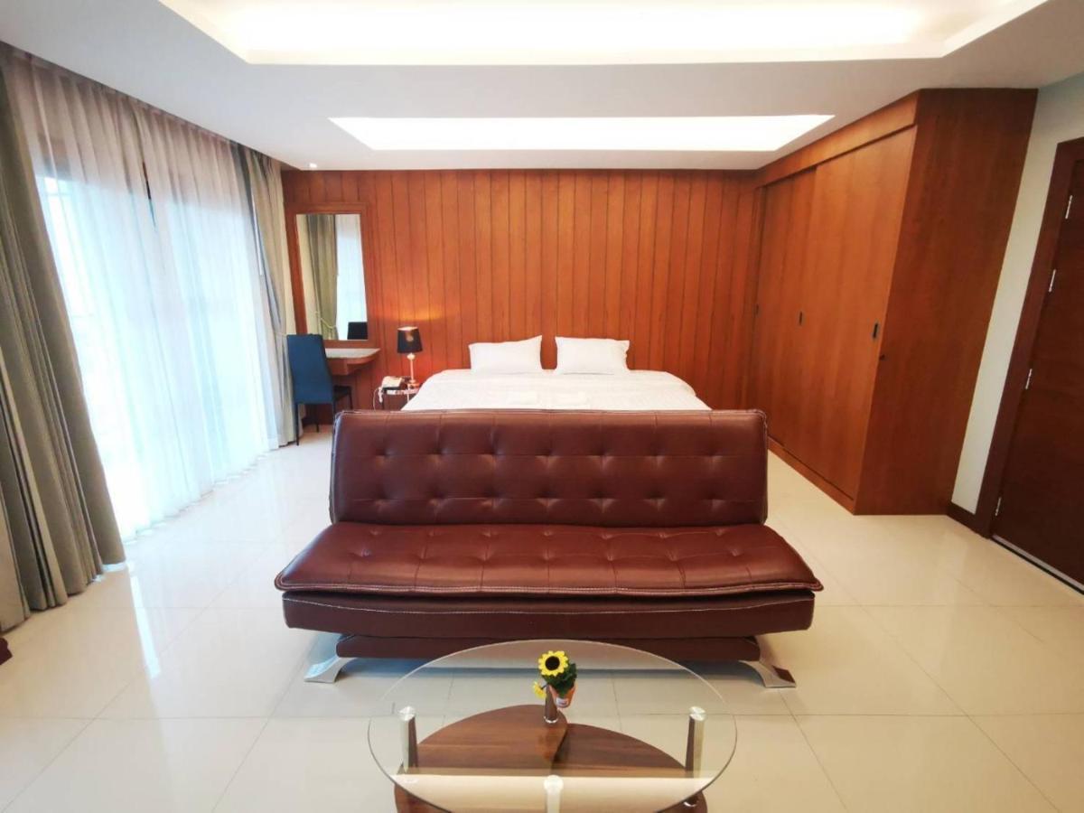 Private 111 Square Meters 2 Bedrooms City Chiangmai Csiangmaj Kültér fotó